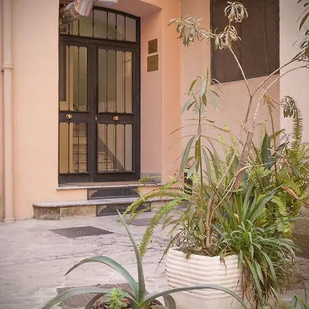 Πανσιόν Domus Victoria