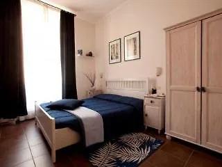 多莫斯维多利亚宾馆 4*